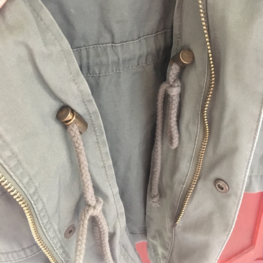 Cargo Jacket - Picture 4 of 5